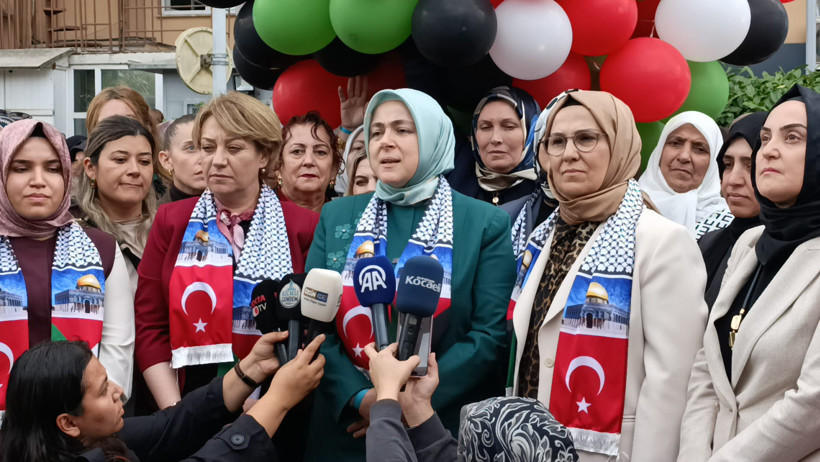 Genel Başkanları geldi! AK Kadınlar Filistin için gökyüzüne balonlar bıraktı - Resim : 5