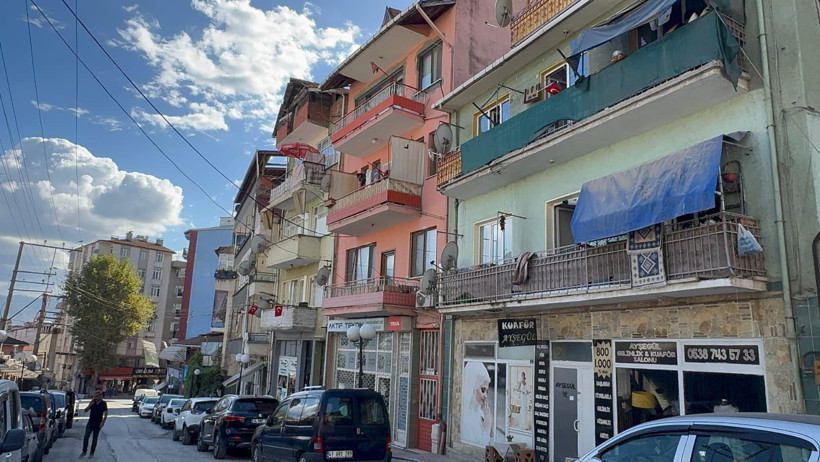 İzmit’te o bölgeler dönüşecek! Bölge halkı ne düşünüyor? - Resim : 1