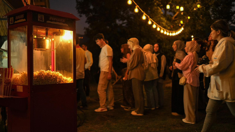 Kılavuz Kariyer Programı kapsamında açık havada sinema keyfi - Resim : 3