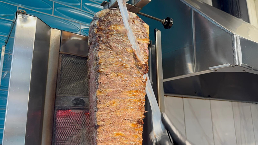 “Öyle hoş, yumuşak ve taze ki, yeryüzünde böylesi başka kebap yoktur” - Resim : 7