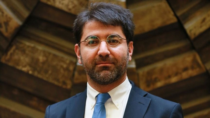 200 TL'nin üstünde imzası vardı; O isim tutuklandı! - Resim : 2