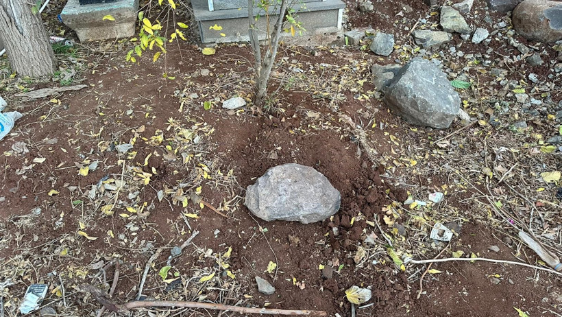 Korkunç olay! Mezarlıkta bebek cesedi bulundu - Resim : 1