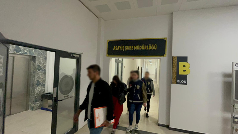 2 evden 1 milyon liralık hırsızlık yaptılar! - Resim : 1