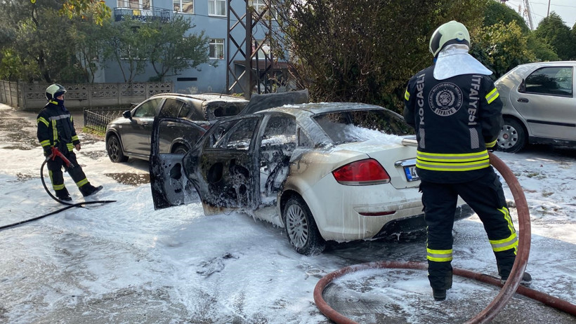 Yakıt alan araç alev topuna döndü! Başka araca sıçradı... - Resim : 6