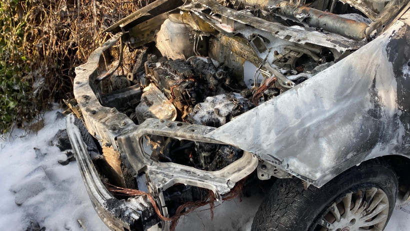 Yakıt alan araç alev topuna döndü! Başka araca sıçradı... - Resim : 2