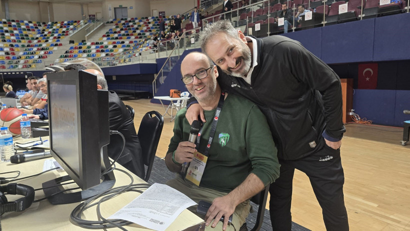 Spor müdürümüz her yerde: Bu kez anons yaptı - Resim : 1