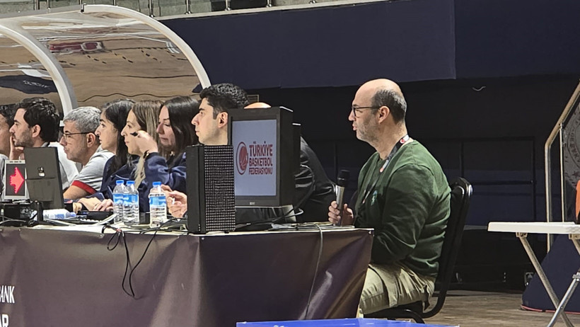 Spor müdürümüz her yerde: Bu kez anons yaptı - Resim : 3