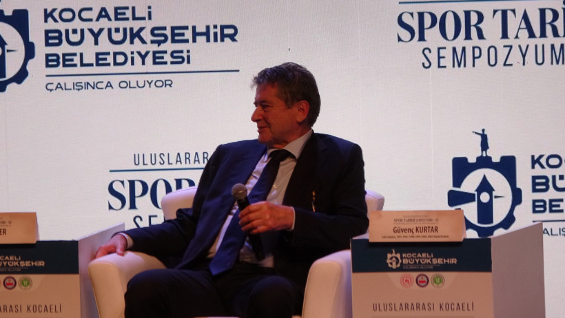 Mustafa Denizli: Taraftar, takım ve yönetim ilişkilerinde görünmez çizgiler vardır - Resim : 5