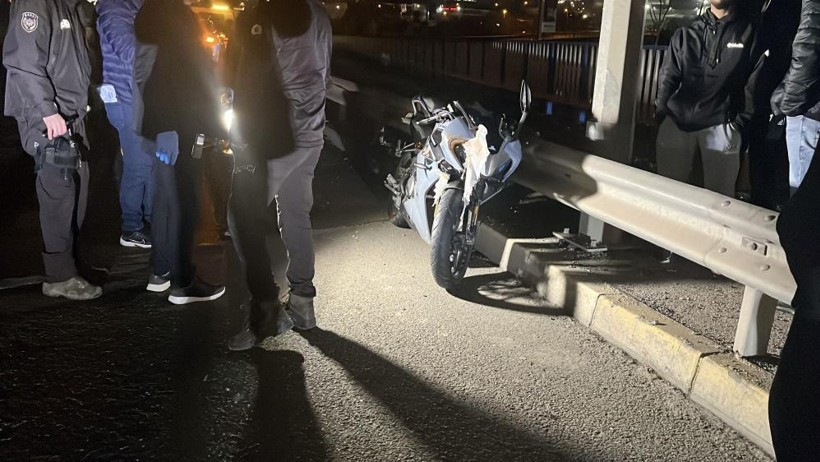 Dilovası’nda feci kaza: 2 kişi hayatını kaybetti - Resim : 1