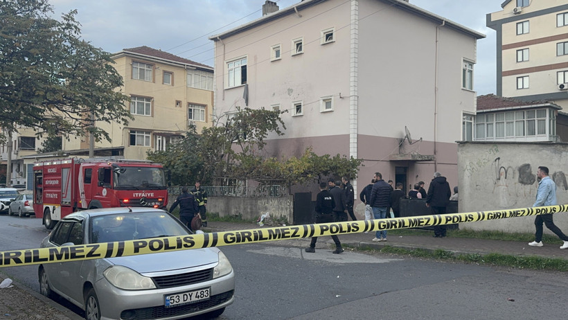 Önce bıçak çekti, sonra binayı yaktı: İşçiler çarşaf bağlayarak kurtuldu - Resim : 1