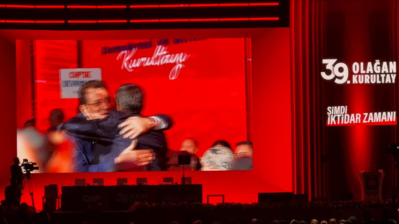 İmamoğlu yapay zeka ile kurultayda - Resim : 1