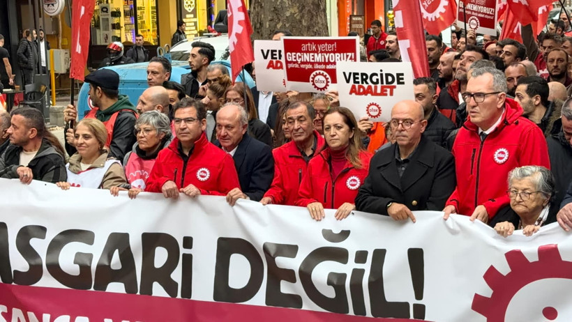 Kocaeli’de büyük asgari ücret yürüyüşü! “Dünyayı başınıza yıkarız” - Resim : 4