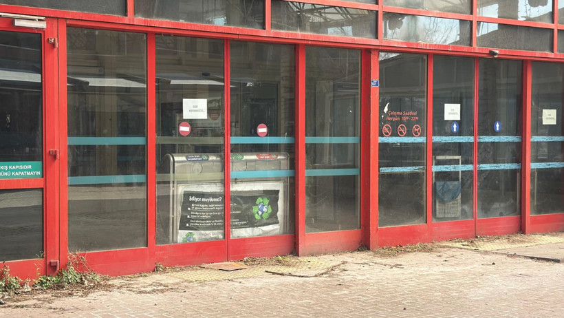 Göz göre göre çürüyor! 9 yıldır kimse yüzüne bakmıyor - Resim : 6