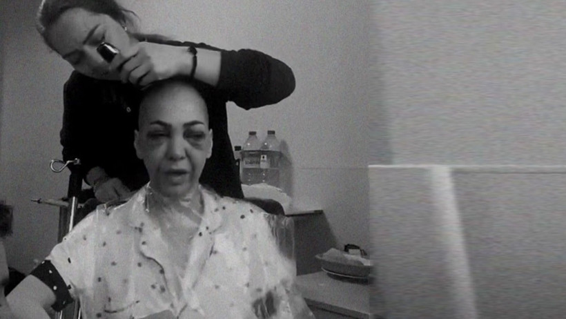 İzmit’te acımasız bir şekilde darp edilmişti! Kadına şiddete hayır dedi ve saçını kestirdi - Resim : 1