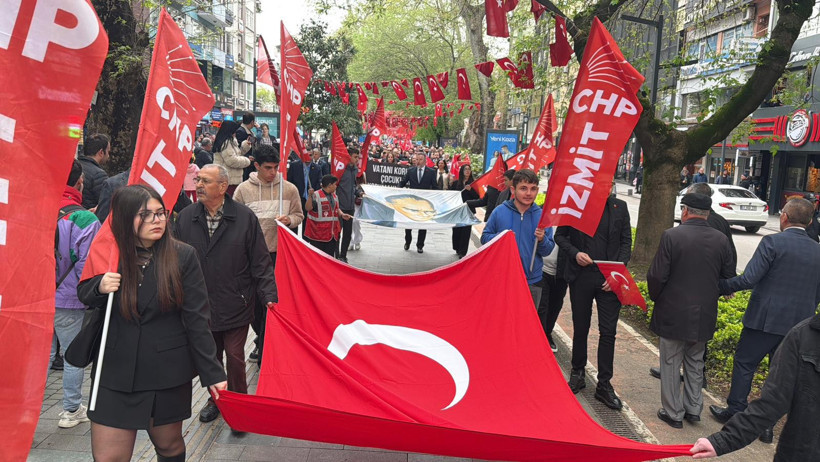CHP Kocaeli'den 23 Nisan yürüyüşü - Resim : 5
