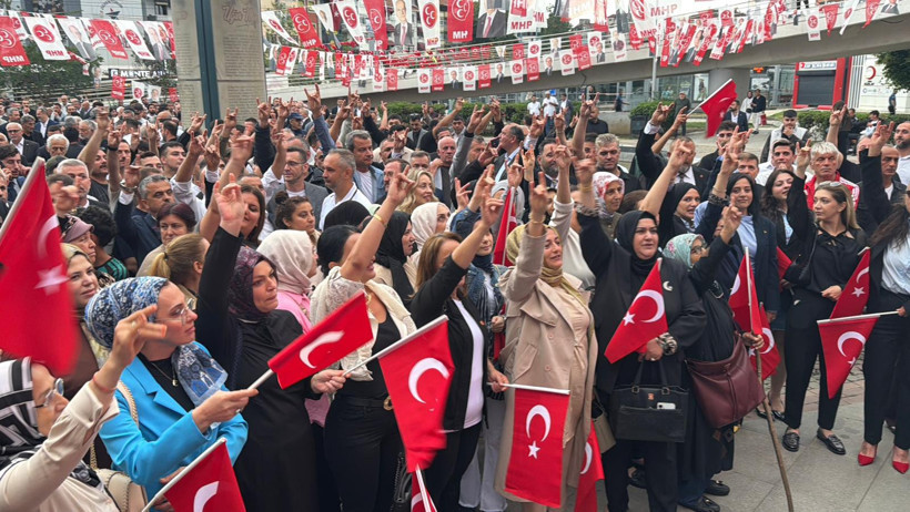 MHP Kocaeli’de coşkulu devir teslim töreni; Saffet Sancaklı: Sonuna kadar yanındayım - Resim : 4