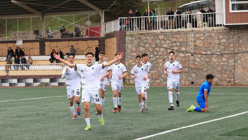 Belediye Derincespor – Kocaelispor U-16 maçının fotoğraf galerisi - Resim: 46