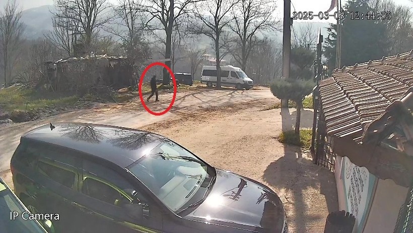Kocaeli'de 48 gündür kayıp olan genç adamın son görüntüleri ortaya çıktı! - Resim : 1