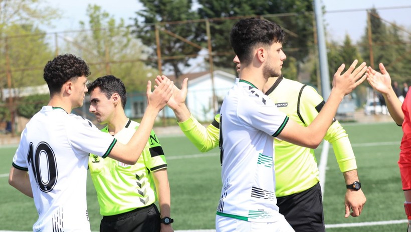 Kocaelispor – Erokspor U-17 maçının fotoğrafları - Resim: 14