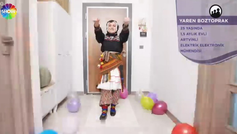 Gelin Evi Yaren Boztoprak Kimdir, Kaç Yaşında, Nereli, Ne İş Yapıyor? - Resim : 1