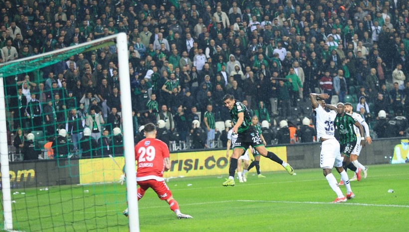 Kocaelispor – Sakarya maçının saha içi fotoğrafları - Resim: 42