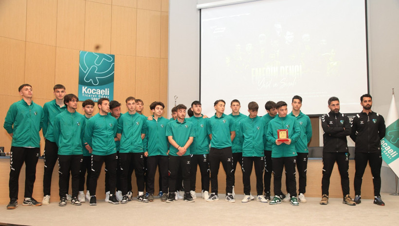 Müthiş belgeselin lansmanında ödüllendirildiler - Resim : 3