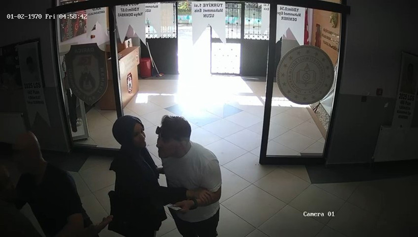 Sahte beyan ile işlem yapmak istedi... İdarecilere bıçak çekti! - Resim : 6