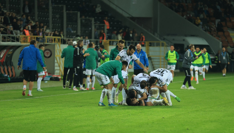 Çorum Futbol Kulübü - Kocaelispor: 0-2 "Foto Galeri - Ali Köksal" - Resim: 194
