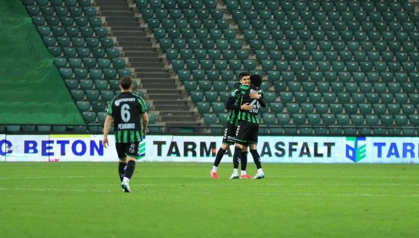 Kocaelispor - Yeni Malatyaspor 1-7 FOTO GALERİ - Resim: 102