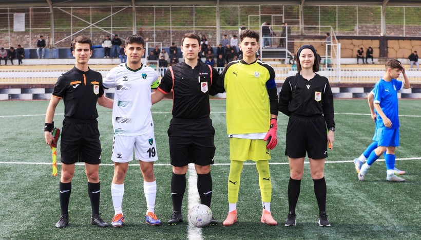 Belediye Derincespor – Kocaelispor U-16 maçının fotoğraf galerisi - Resim: 8
