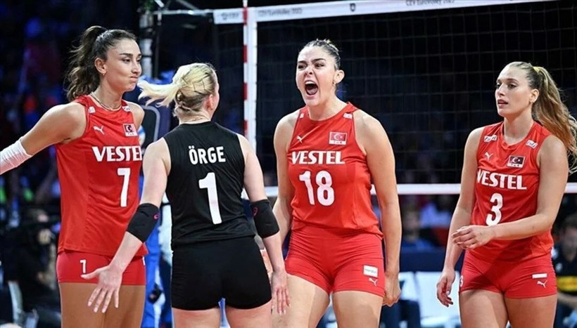 FİLENİN SULTANLARI MAÇI: 25 Mayıs Türkiye - Hollanda Voleybol Maçı Saat Kaçta, Hangi Kanalda? - Resim : 1