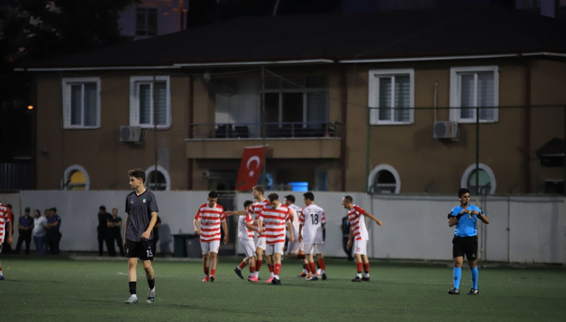 Körfez İlçesi Birlikspor – Başiskele Birlikspor maçının fotoğraf galerisi - Resim: 91