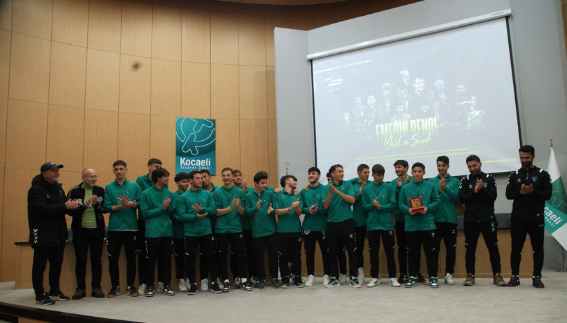 Müthiş belgeselin lansmanında ödüllendirildiler - Resim : 6