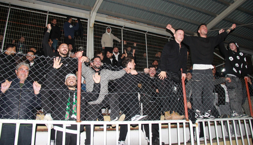 Taraftar dediğin böyle olur! - Resim : 1