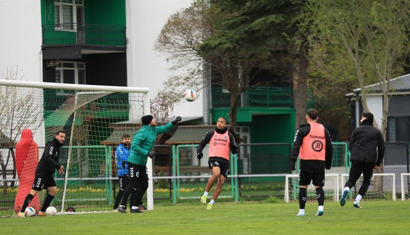 Kocaelispor’da Adanaspor maçının hazırlıkları tamamlandı! Foto Galeri - Resim: 47