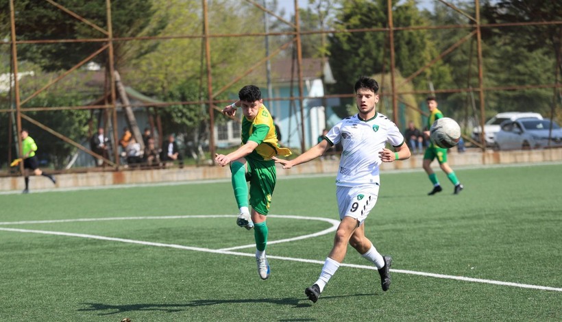 Kocaelispor – Erokspor U-17 maçının fotoğrafları - Resim: 16