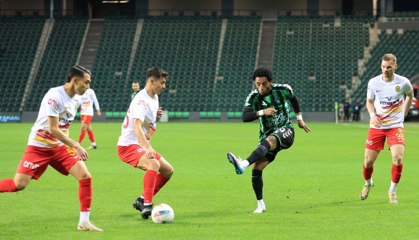 Kocaelispor - Yeni Malatyaspor 1-7 FOTO GALERİ - Resim: 38