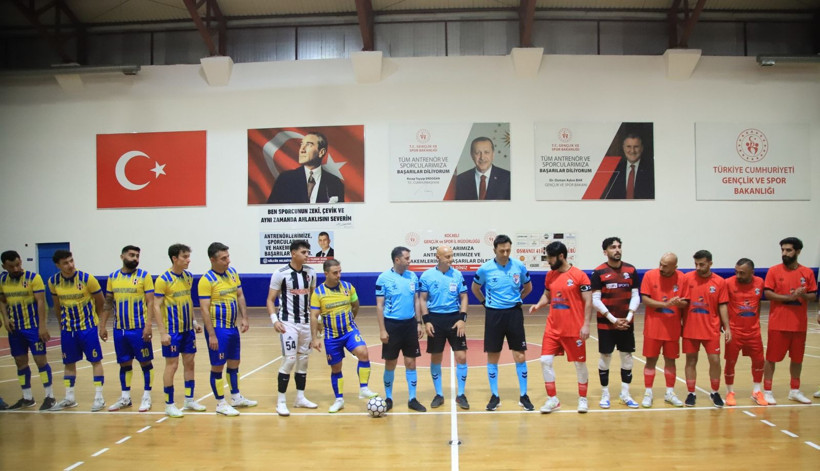 Yok böyle mücadele... Osmanlı 41 - Van Gölü Sportif: 7-6 Foto Galeri - Resim: 5