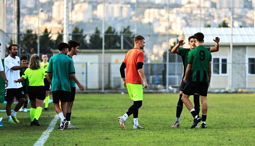 Kocaelispor - Altay: 2-0 "U-17 Elit B Ligi Maçı - Foto Galeri - Ali Köksal" - Resim: 65