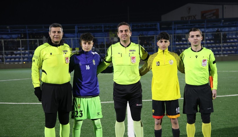 Arslanbey Gençlerbirliği - İzmit Yahya Kaptan U-16 final maçının foto galerisi - Resim: 6