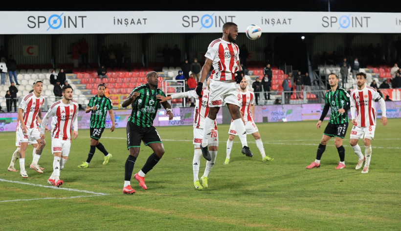 Ümraniyespor - Kocaelispor maçının fotoğraf galerisi - Resim: 40