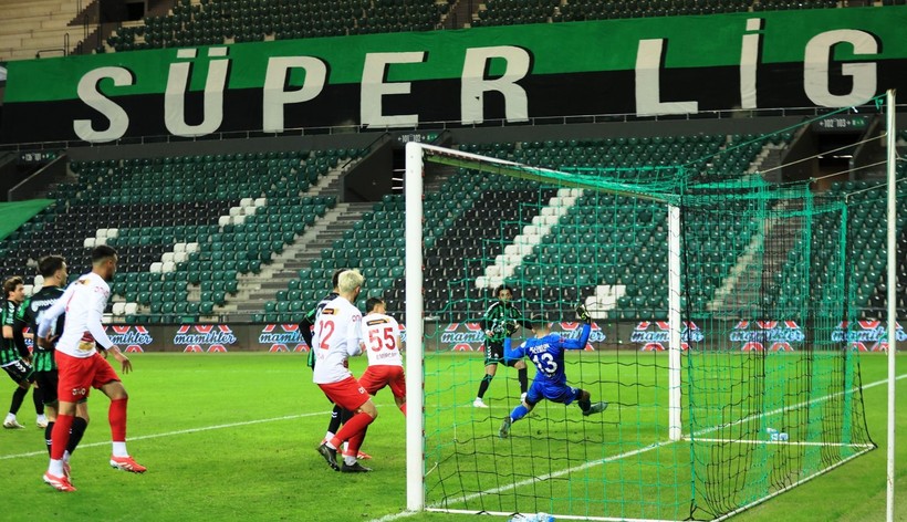 Kocaelispor - Yeni Malatyaspor 1-7 FOTO GALERİ - Resim: 124