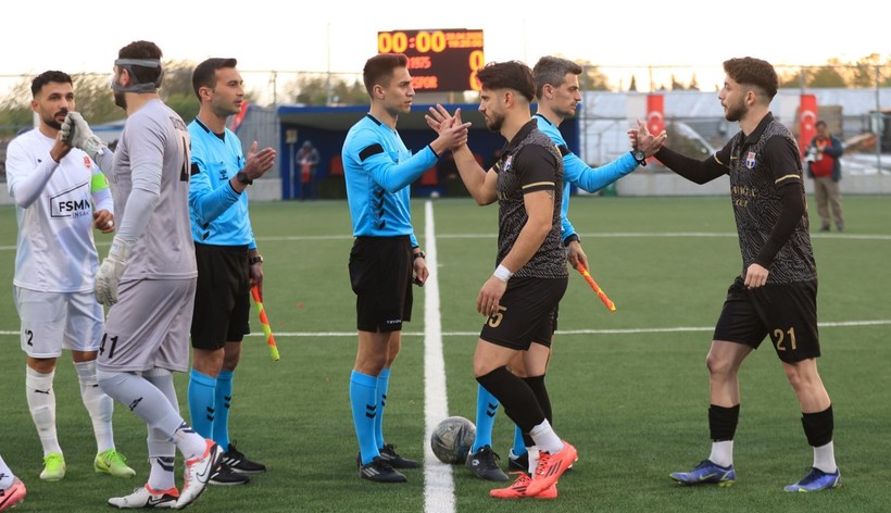 Kullarspor – Derincespor maçının fotoğrafları - Resim: 11