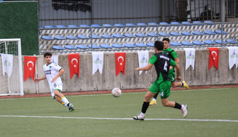 Karatepe Gençlerbirliği - Kocaeli Güneşspor: 1-2 "1. Amatör Lig maçı - Foto Galeri - Ali Köksal" - Resim: 57