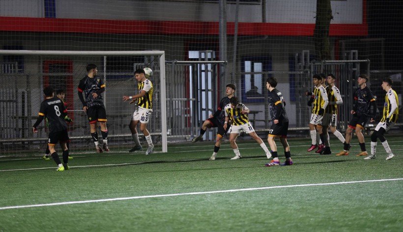 Arslanbey Gençlerbirliği - İzmit Yahya Kaptan U-16 final maçının foto galerisi - Resim: 22