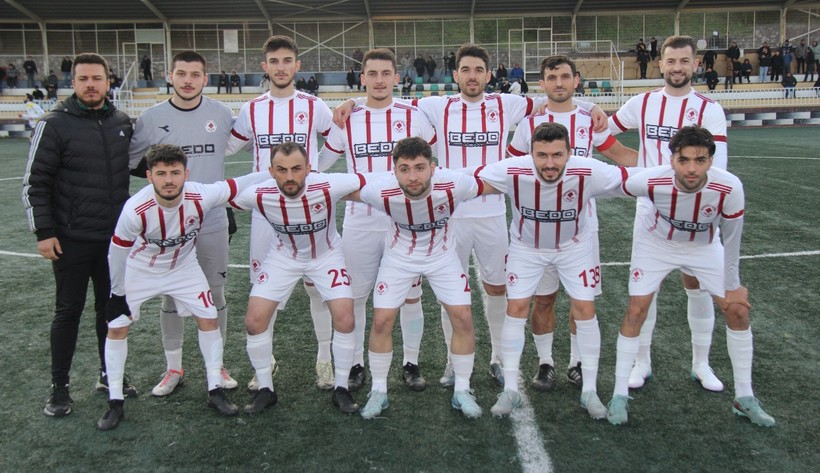 Nabızların çok yükseldiği maçta Derince ile Kavaklı 1-1 berabere kaldı - Resim : 6