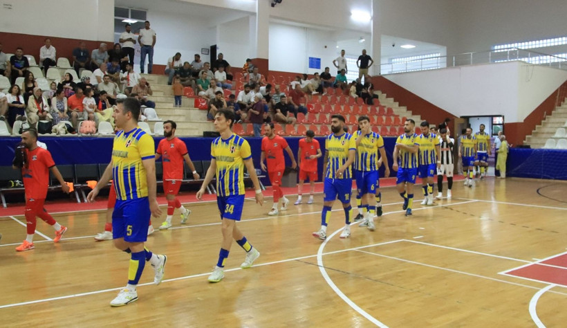 Yok böyle mücadele... Osmanlı 41 - Van Gölü Sportif: 7-6 Foto Galeri - Resim: 4