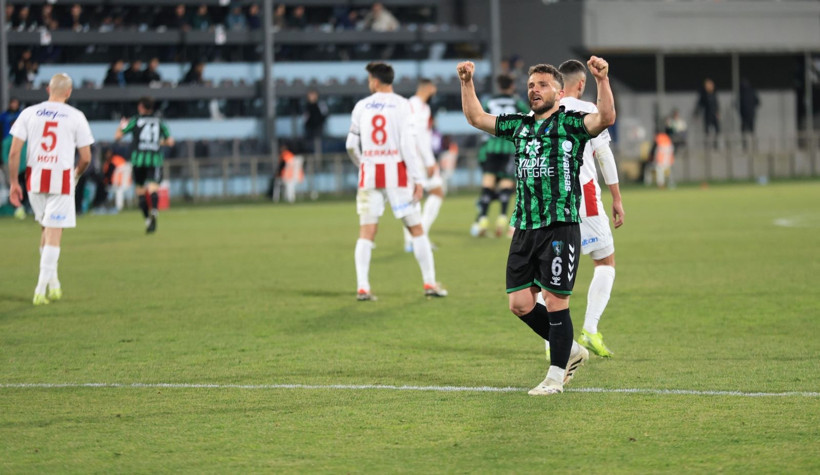 Ümraniyespor - Kocaelispor maçının fotoğraf galerisi - Resim: 59