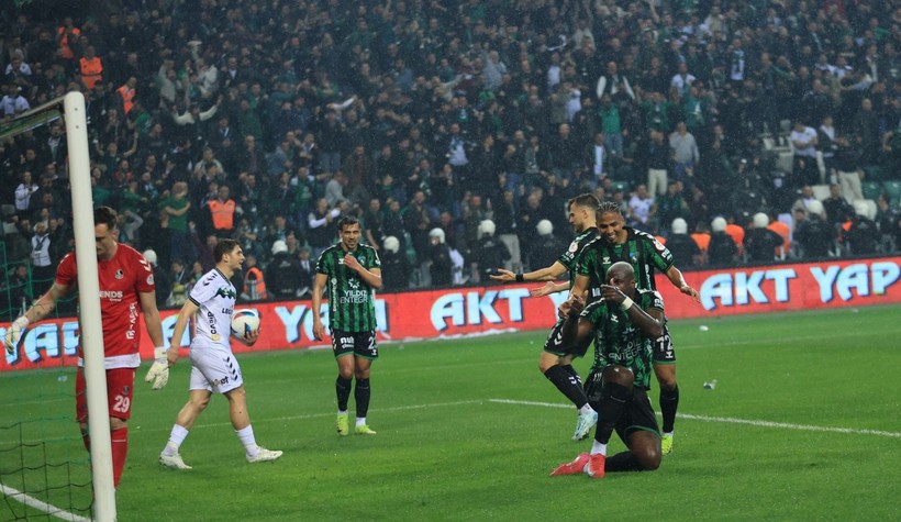 Kocaelispor – Sakarya maçının saha içi fotoğrafları - Resim: 29
