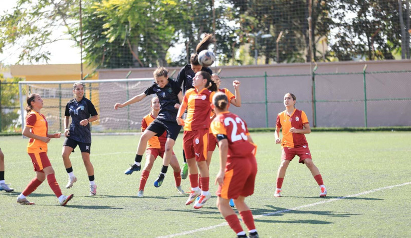 Kocaeli Kadın Futbol Kulübü umut verdi! - Resim : 2